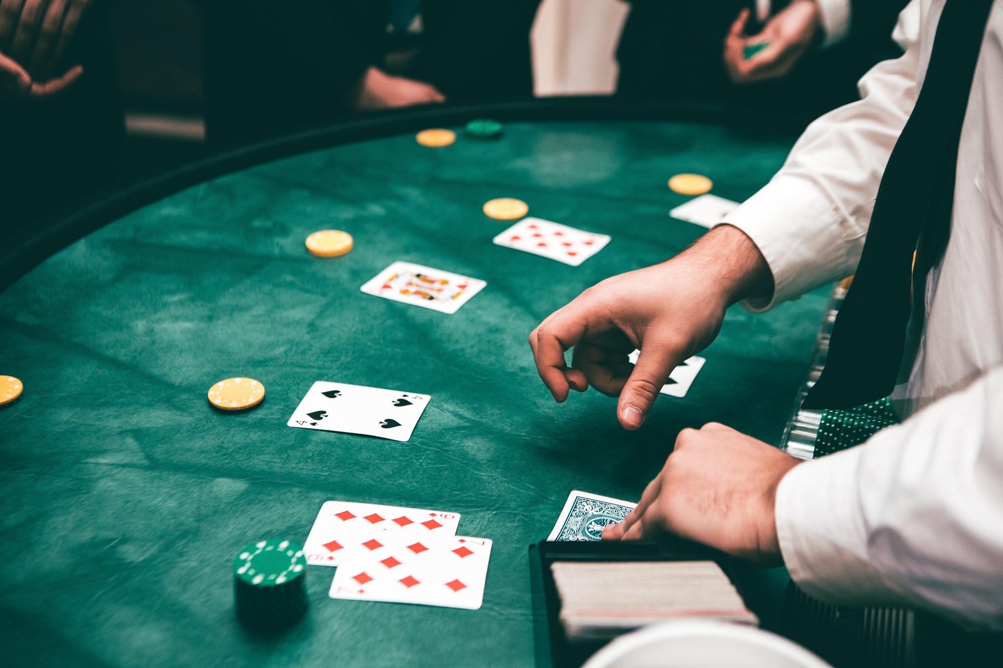Играть онлайн покер казино покердом poker house ru